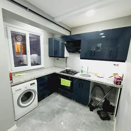 Molla Gurani, Softa Sinan Sk. No:3, Fatih/istanbul, Turkiye * Istambul